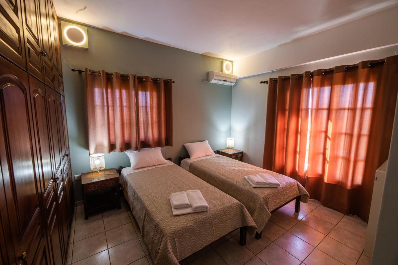 Villa Georgina B&B Katakolo Exteriér fotografie